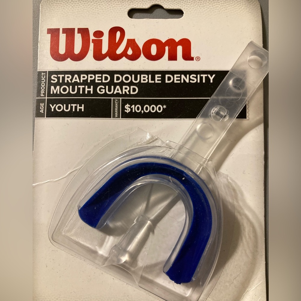 Wilson Black and Blue Advanced Mouth Guard